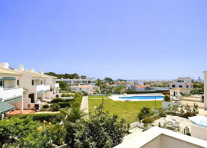 House With Pool 5min Walk To Alemaes By Becherish *