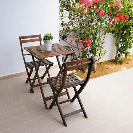 Vakantiehuis House With Pool 5min Walk To Alemaes By Becherish Albufeira