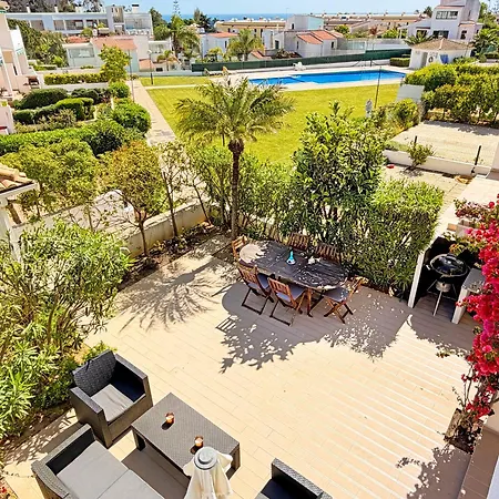 Vakantiehuis House With Pool 5min Walk To Alemaes By Becherish Albufeira